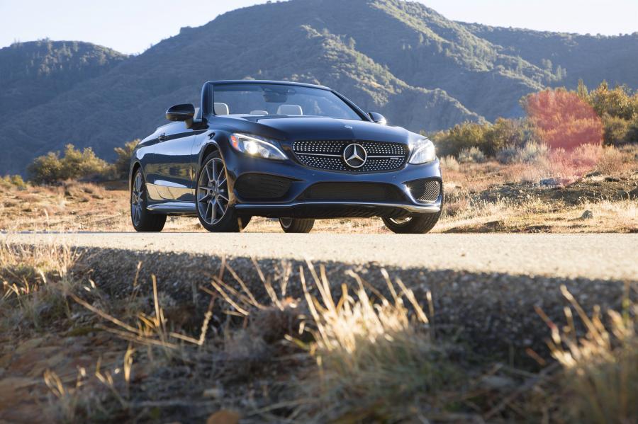  Mercedes-AMG C43 4Matic Cabriolet 2016 года  (NA) (фото 4 из 25)